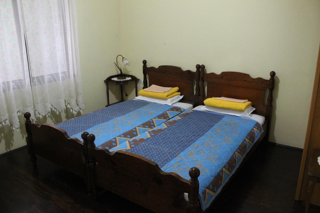 Apartments Mijuskovic Donji Morinj Rom bilde